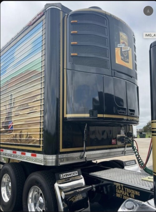 2023 KW 990 & 2023 Great Dane Reefer, Smokey and the Bandit Look Alike - Image 25